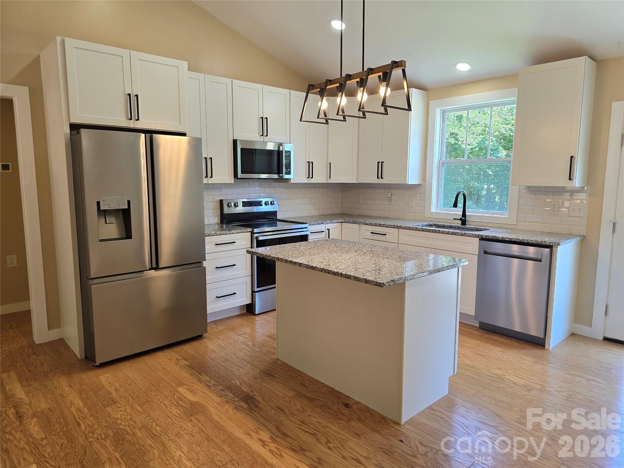 980 Smith Waldrop Road Columbus, NC 28722 - Photo 5 of 22