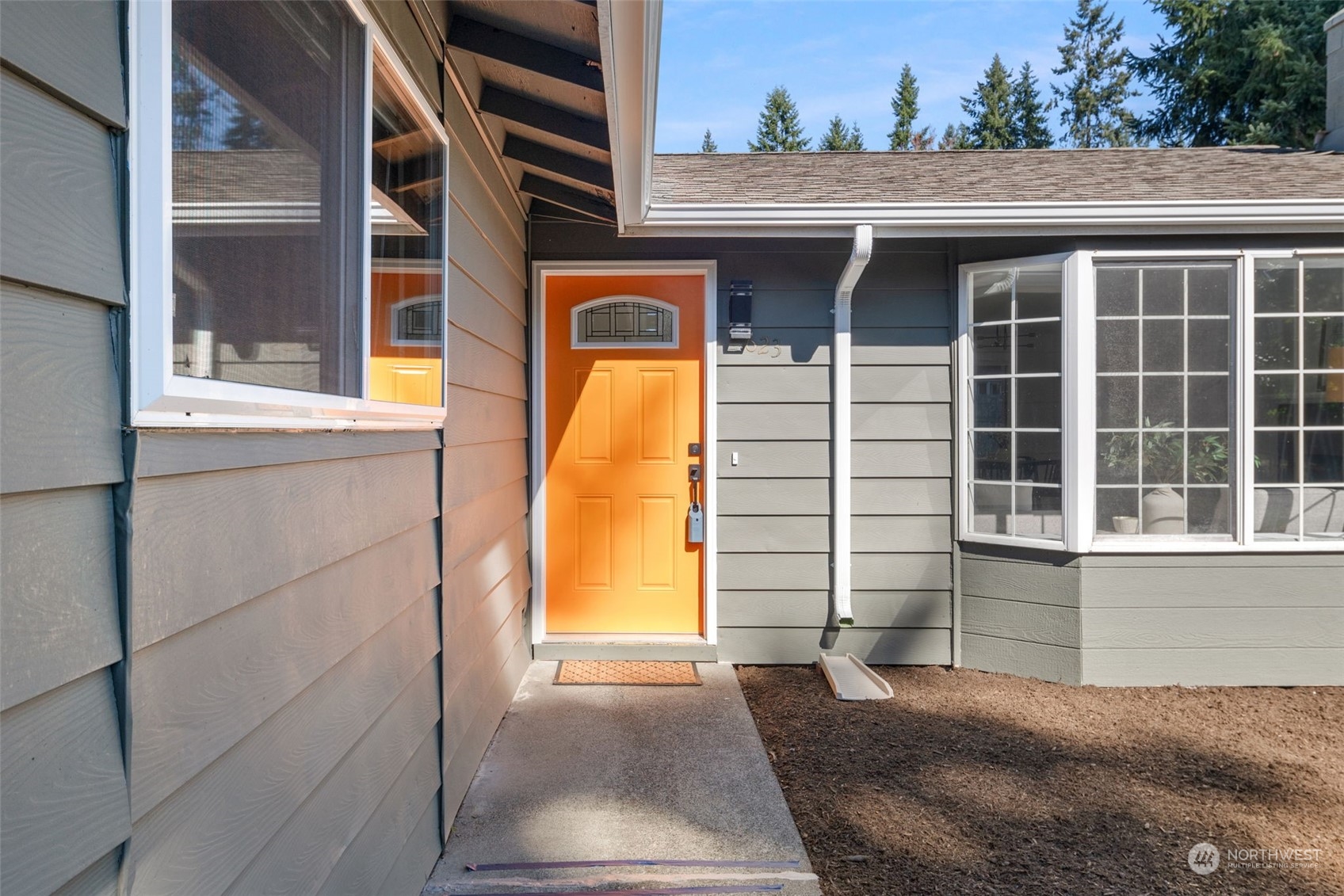 623 218th Street Southwest Bothell, WA 98021 - Photo 1 of 1 a front view of a house with a yard