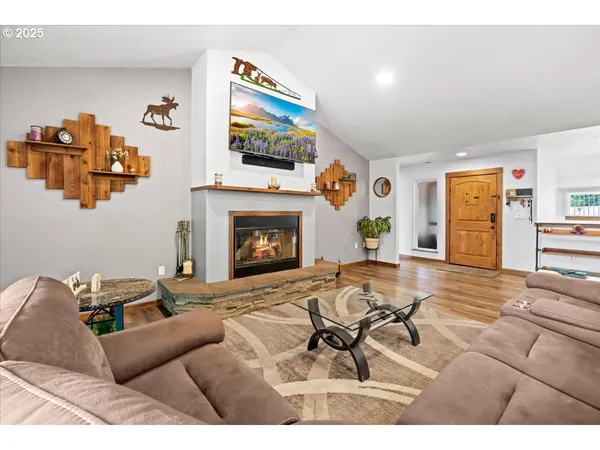 $1,389,900 | 15502 Northwest Old Pumpkin Ridge Road, North Plains, OR 97133