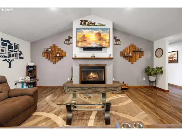 $1,389,900 | 15502 Northwest Old Pumpkin Ridge Road, North Plains, OR 97133