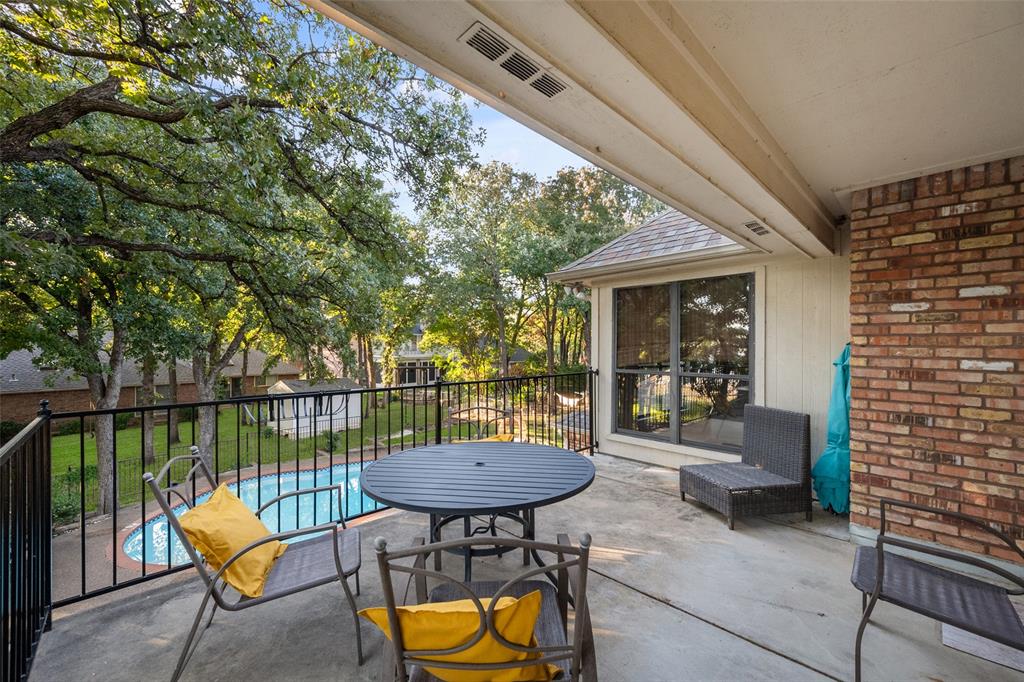424 Windjammer Lane Azle, TX 76020 - Photo 31 of 37 View of patio / terrace