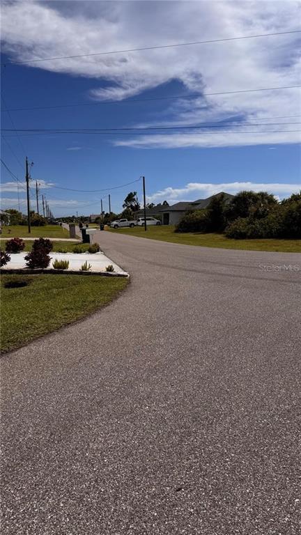 320 Baytree Drive Rotonda West, FL 33947 - Photo 3 of 5