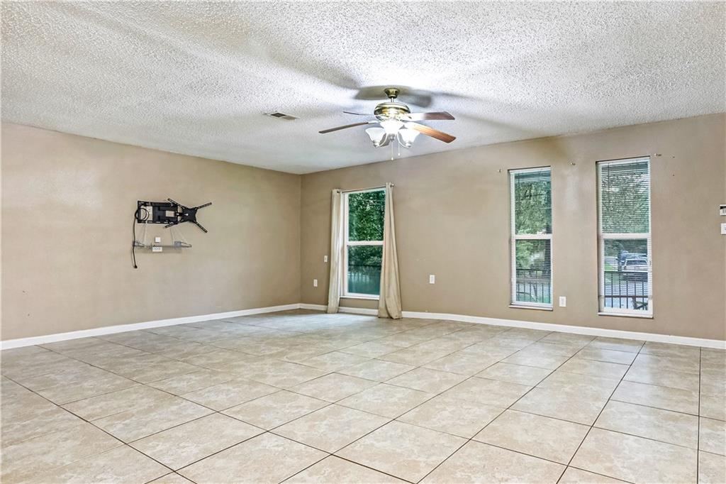 116 Oak Park Drive Slidell, LA 70460 - Photo 3 of 15