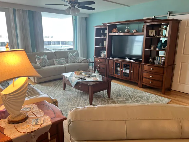 $8,000 | 3450 South Ocean Boulevard, Unit 701, Palm Beach, FL 33480