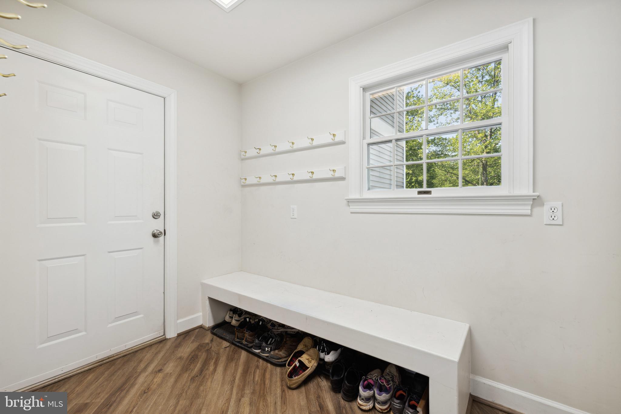 8408 Dasher Court Gaithersburg, MD 20882 - Photo 19 of 54