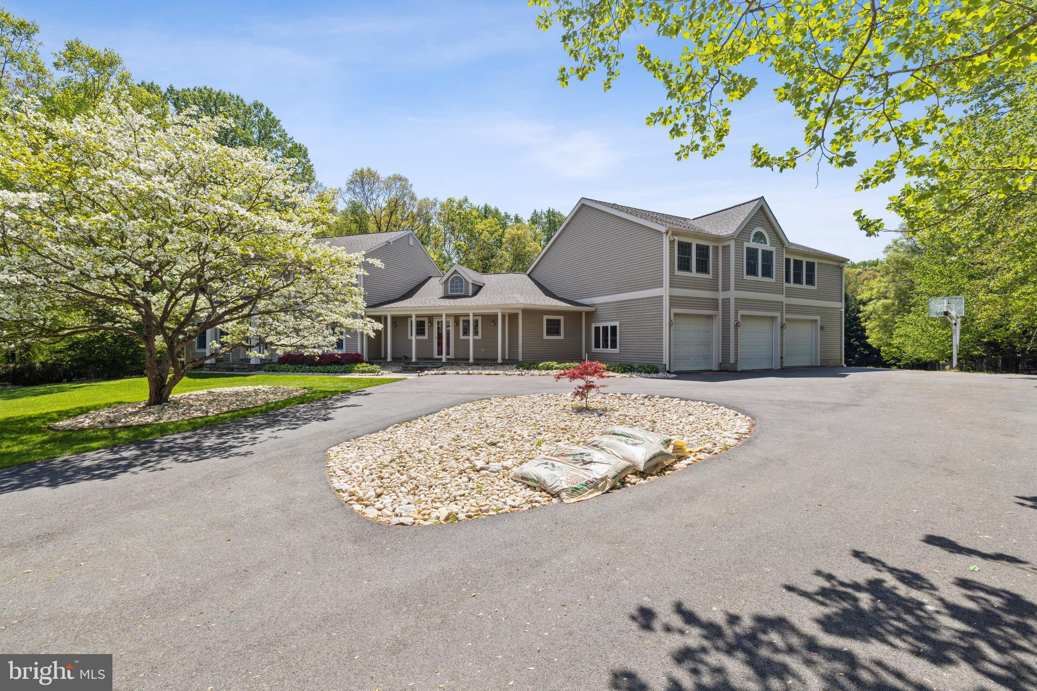 8408 Dasher Court Gaithersburg, MD 20882 - Photo 4 of 54