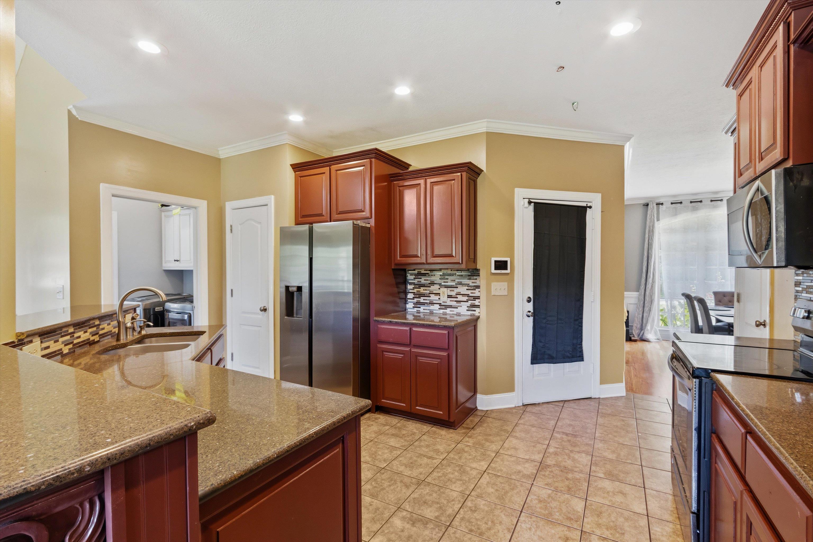 104 Springbrook Drive Jackson, TN 38305 - Photo 13 of 32