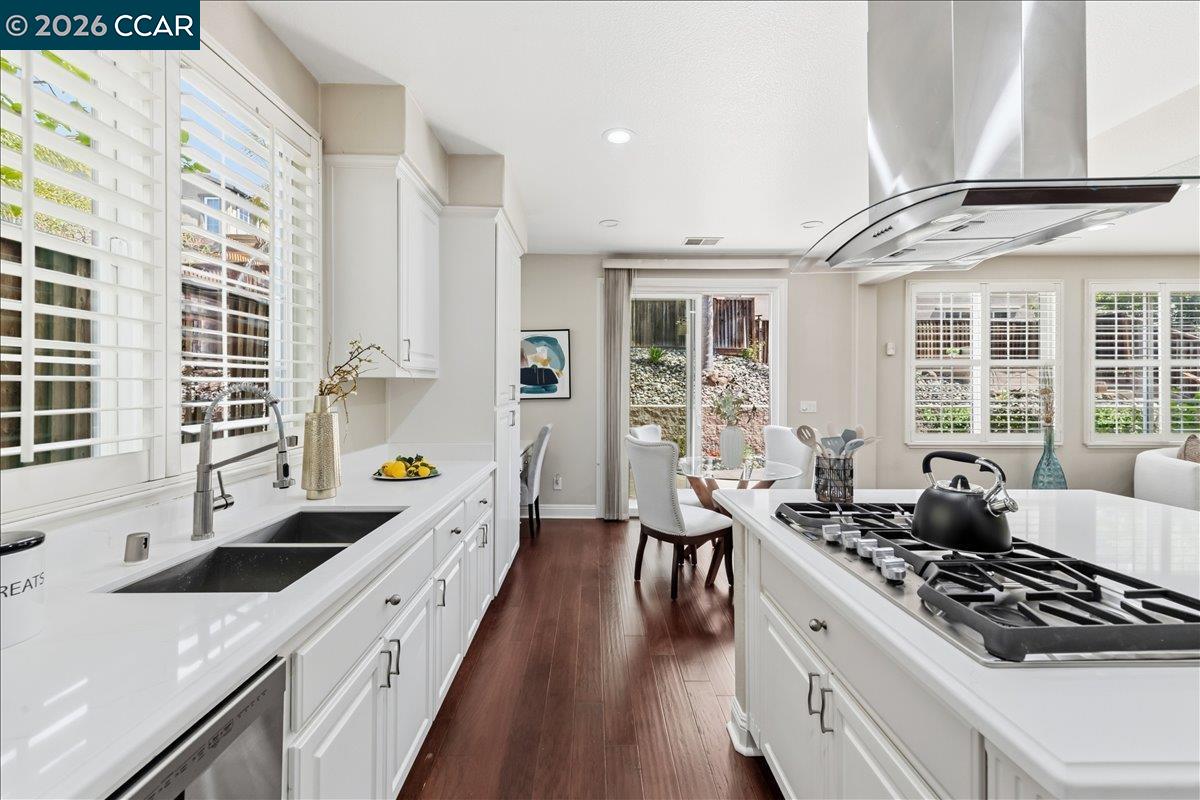 2536 Craneford Way San Ramon, CA 94582 - Photo 17 of 60