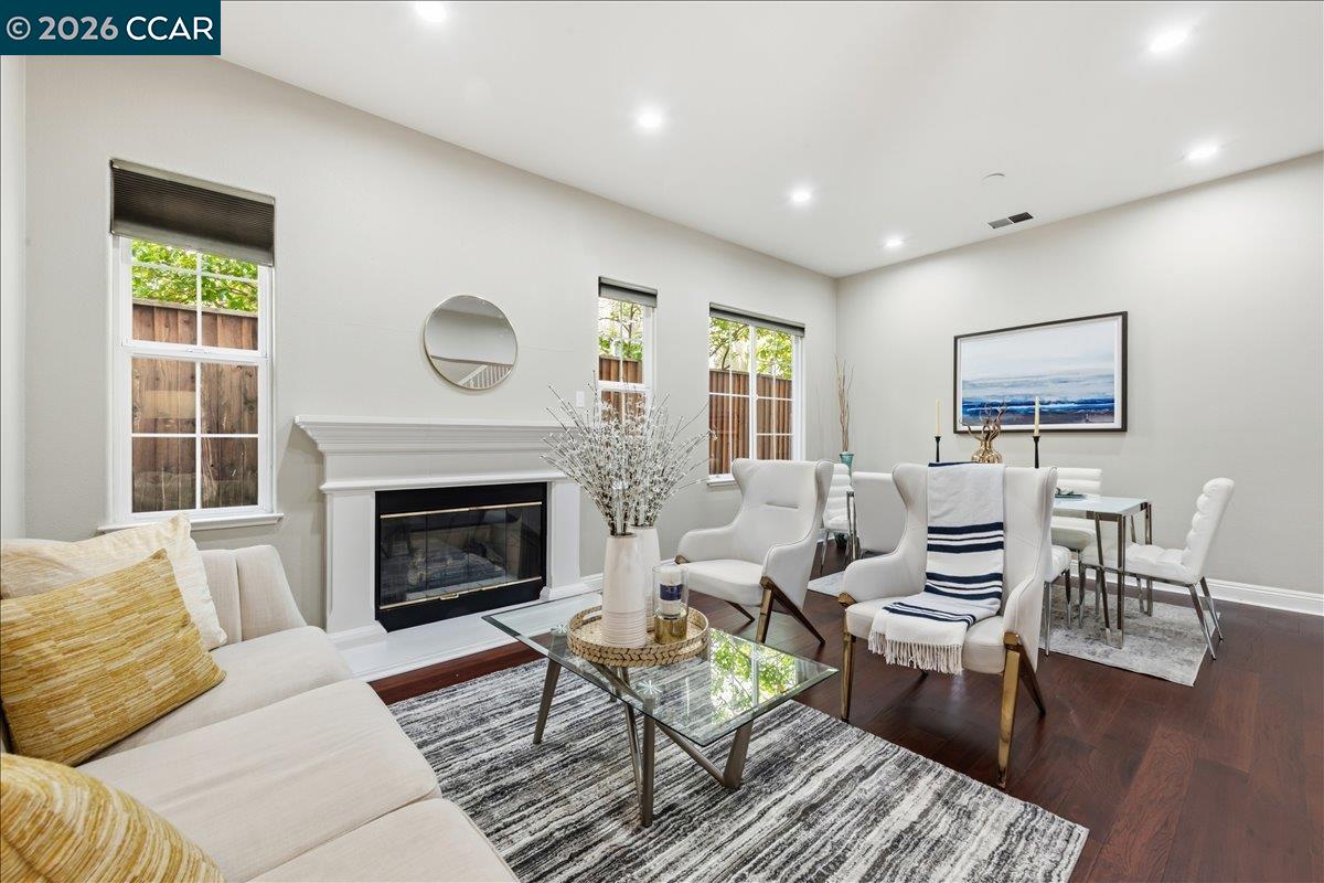 2536 Craneford Way San Ramon, CA 94582 - Photo 9 of 60