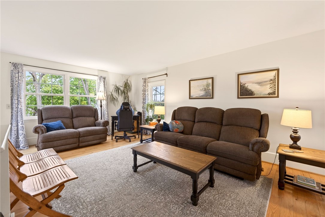 48 State Street Bloomfield, NY 14469 - Photo 4 of 46