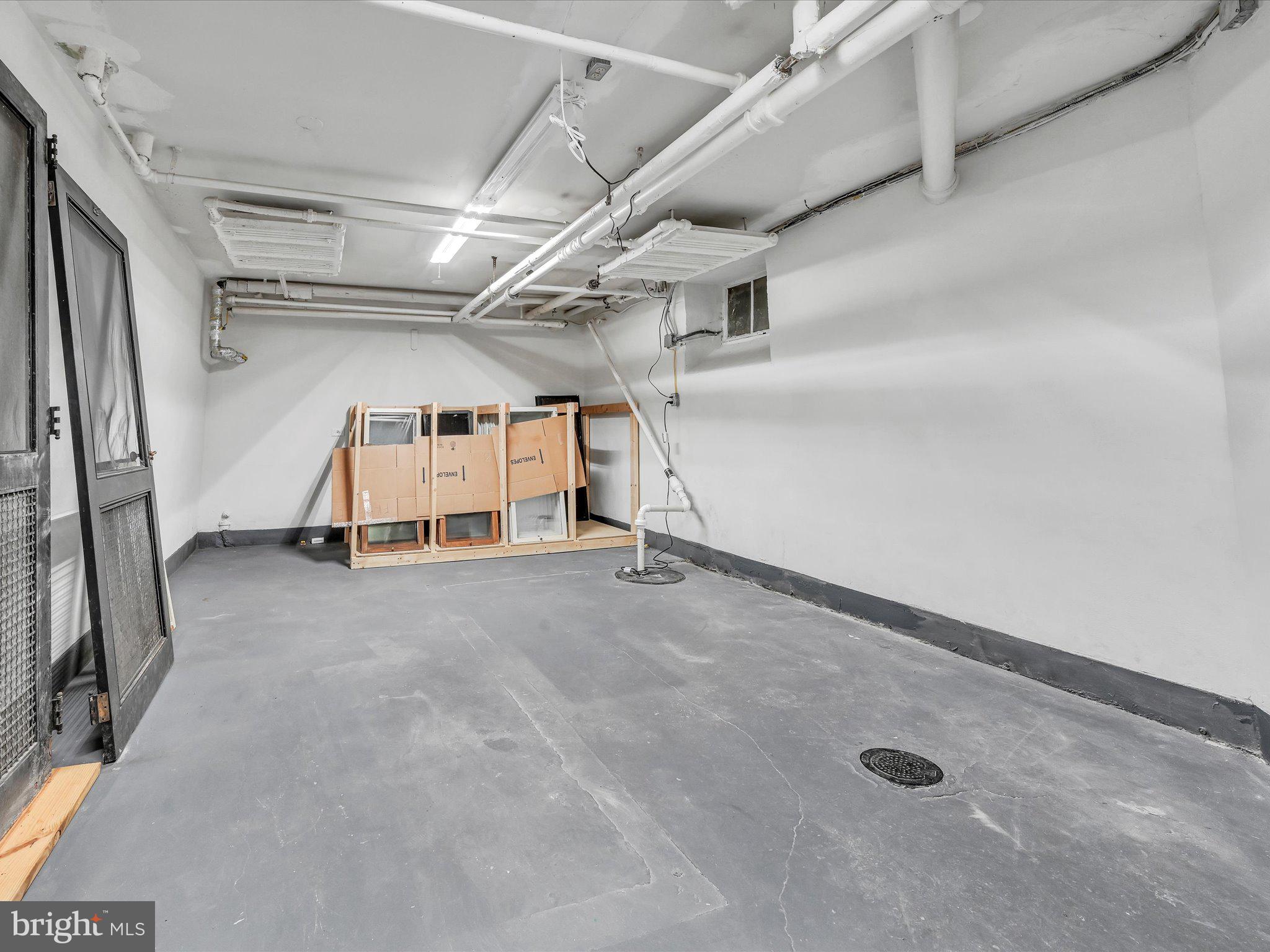405 North Tulpehocken Road Reading, PA 19601 - Photo 46 of 111 storage