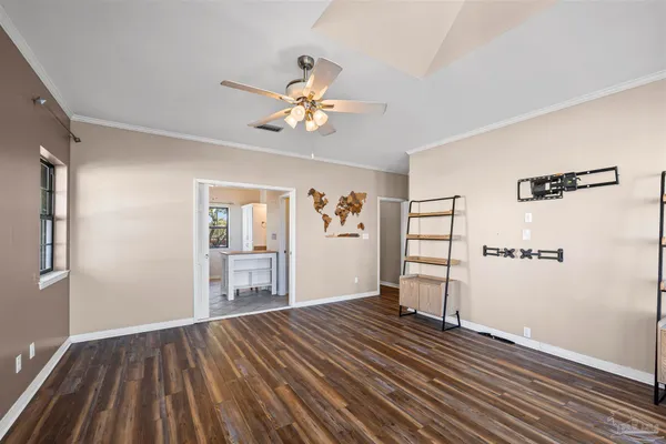 $331,500 | 120 Baybridge Drive, Gulf Breeze, FL 32561