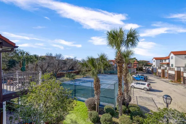 $331,500 | 120 Baybridge Drive, Gulf Breeze, FL 32561