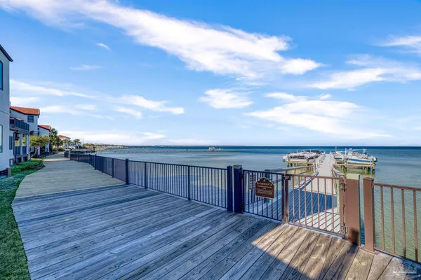 $331,500 | 120 Baybridge Drive, Gulf Breeze, FL 32561