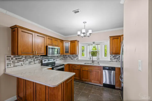 $331,500 | 120 Baybridge Drive, Gulf Breeze, FL 32561