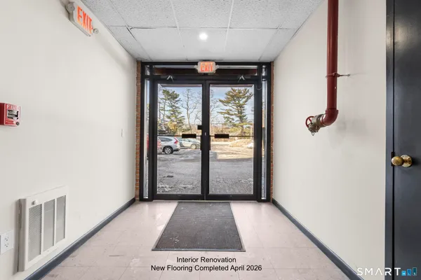 $3,250 | 937 Post Road, Unit 3B, Fairfield, CT 06824