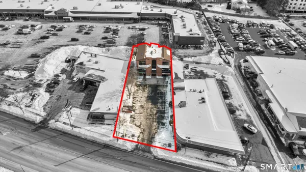 $3,250 | 937 Post Road, Unit 3B, Fairfield, CT 06824