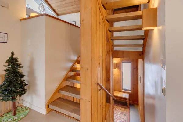 $649,000 | 81 Clearbrook Road, Unit 2, Lincoln, NH 03251