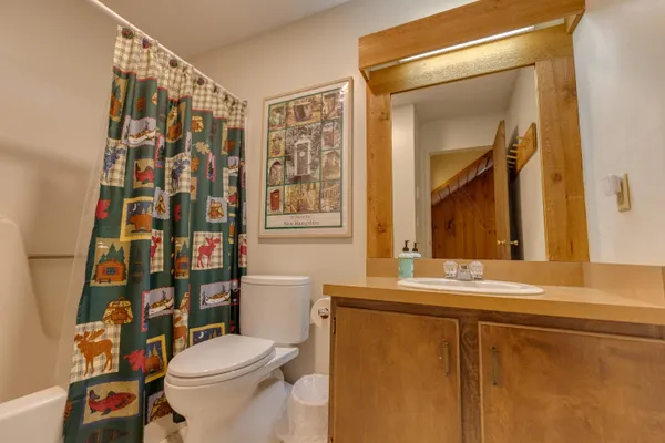 $649,000 | 81 Clearbrook Road, Unit 2, Lincoln, NH 03251