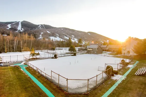 $649,000 | 81 Clearbrook Road, Unit 2, Lincoln, NH 03251