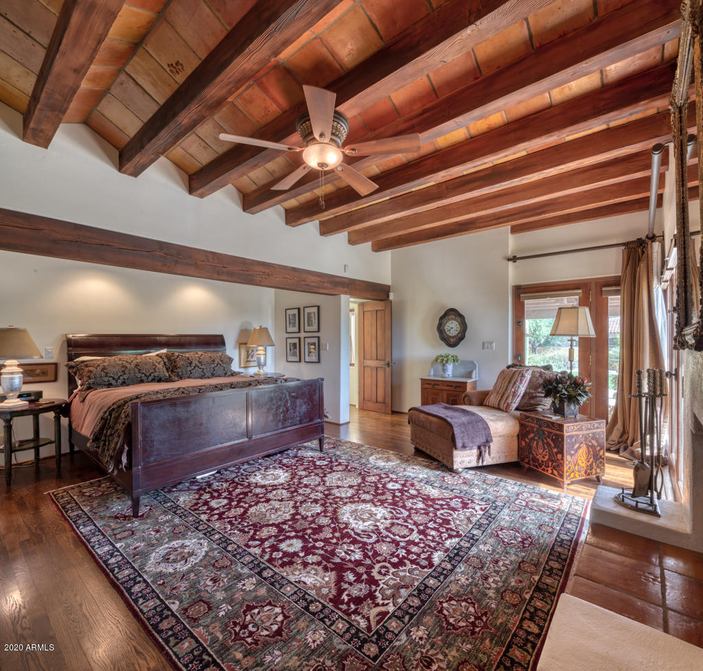 7529 North Invergordon Road Paradise Valley, AZ 85253 - Photo 22 of 37 7529 Invergordon