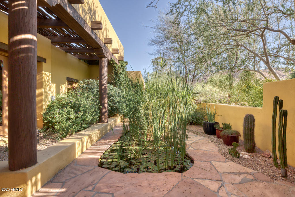 7529 North Invergordon Road Paradise Valley, AZ 85253 - Photo 34 of 37 7529 Invergordon