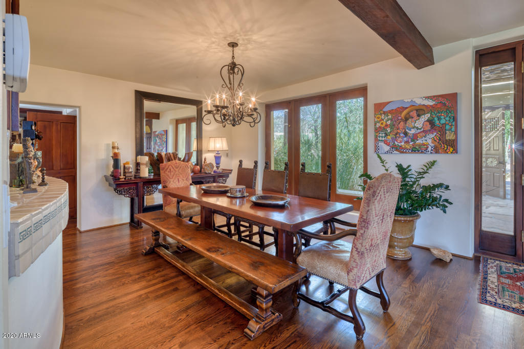 7529 North Invergordon Road Paradise Valley, AZ 85253 - Photo 8 of 37 7529 Invergordon