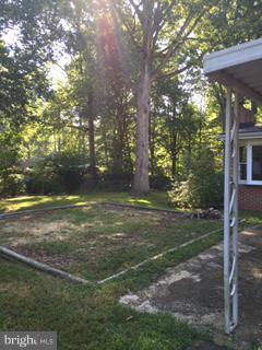 18307 Cabin Road Triangle, VA 22172 - Photo 7 of 17 Exterior (Rear)