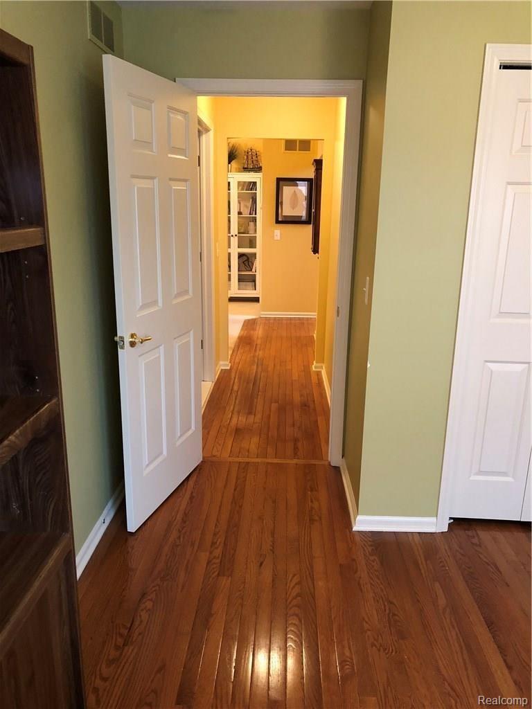 471 Cherry Grove Road Canton, MI 48188 - Photo 51 of 61 49F5402F-C0FA-40FB-ABDC-41A6E5003594.jpeg