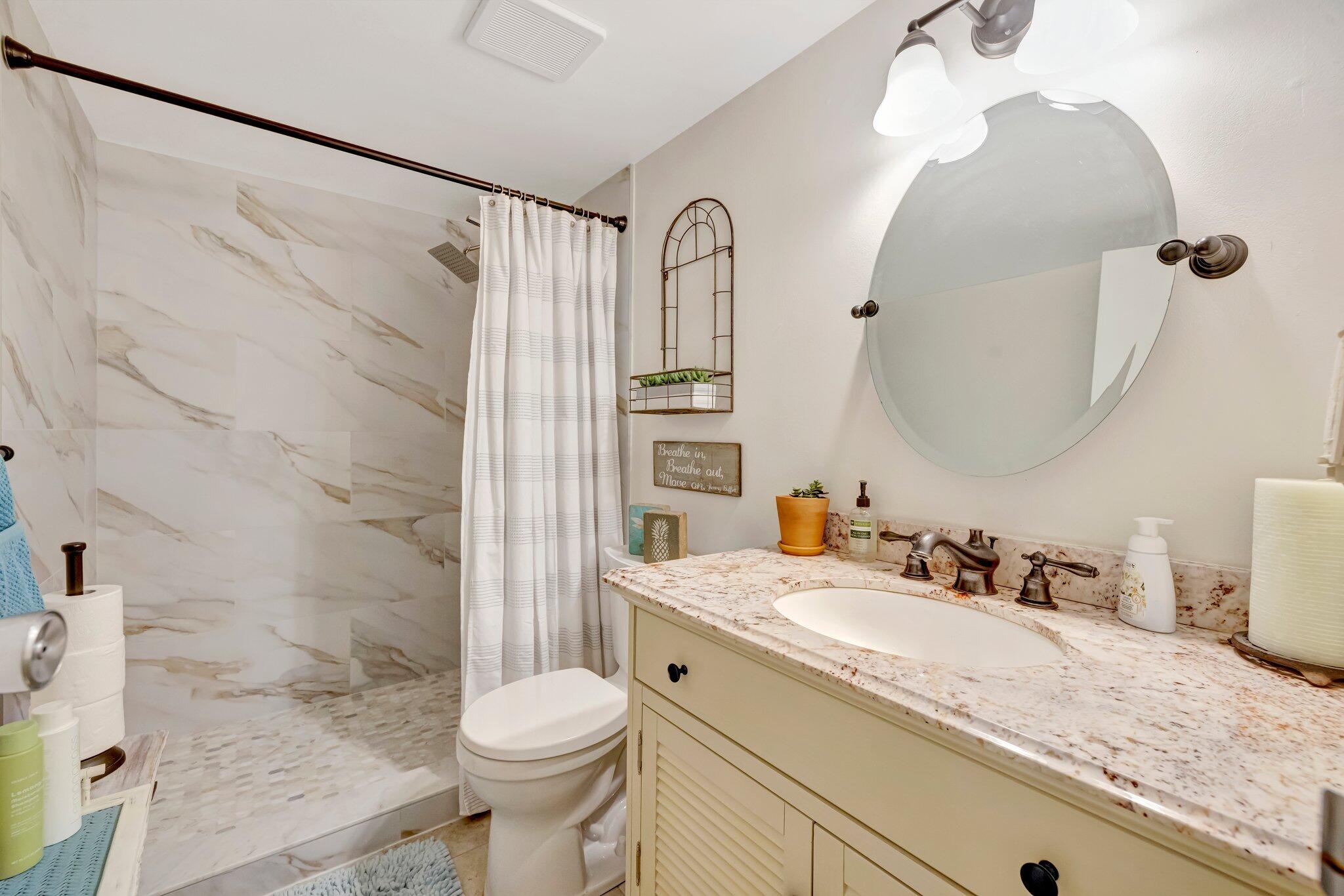 2950 Southeast Ocean Boulevard, Unit 1345 Stuart, FL 34996 - Photo 18 of 52 Guest Bath