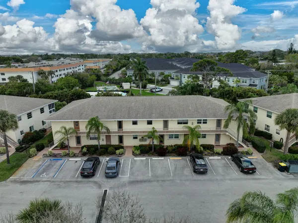 $207,900 | 2950 Southeast Ocean Boulevard, Unit 1345, Stuart, FL 34996