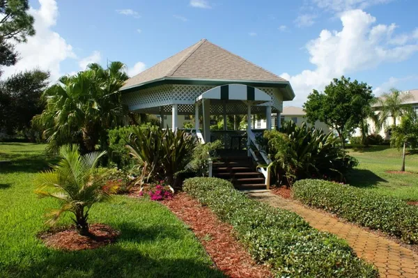 $207,900 | 2950 Southeast Ocean Boulevard, Unit 1345, Stuart, FL 34996