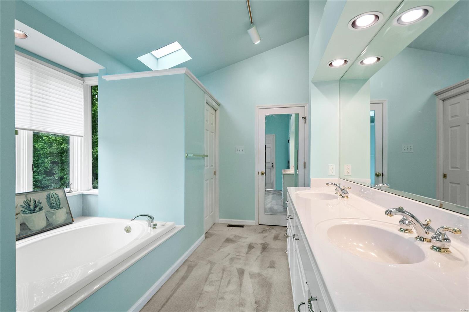 9564 Litzsinger Road Ladue, MO 63124 - Photo 34 of 49 Gallery Image 34