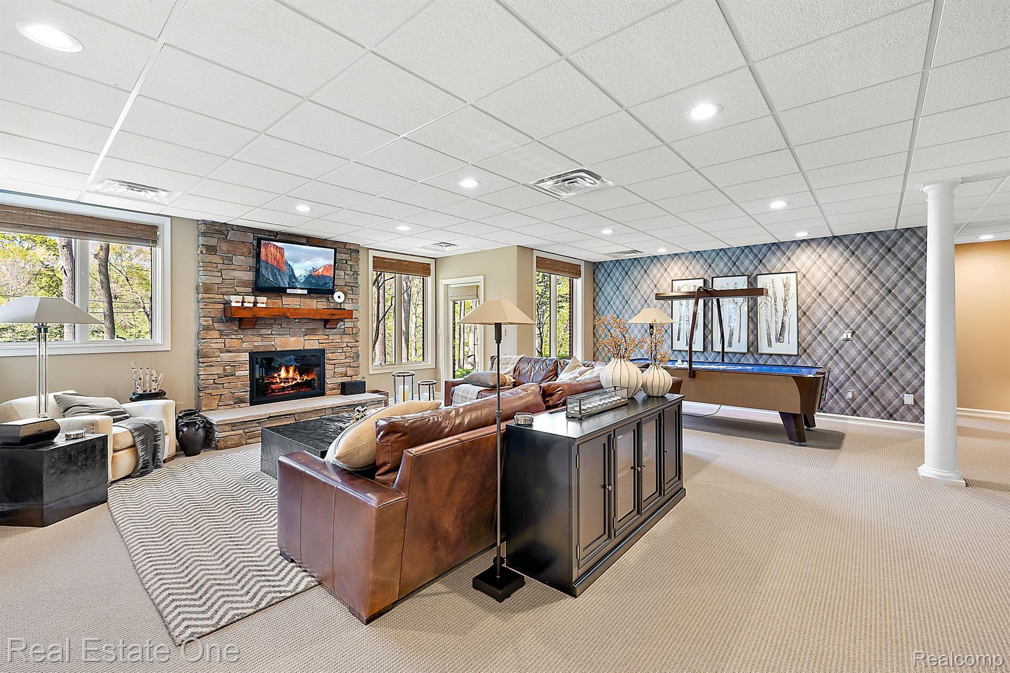 3636 Thatcher Court Rochester, MI 48309 - Photo 78 of 98 Gallery Image 78