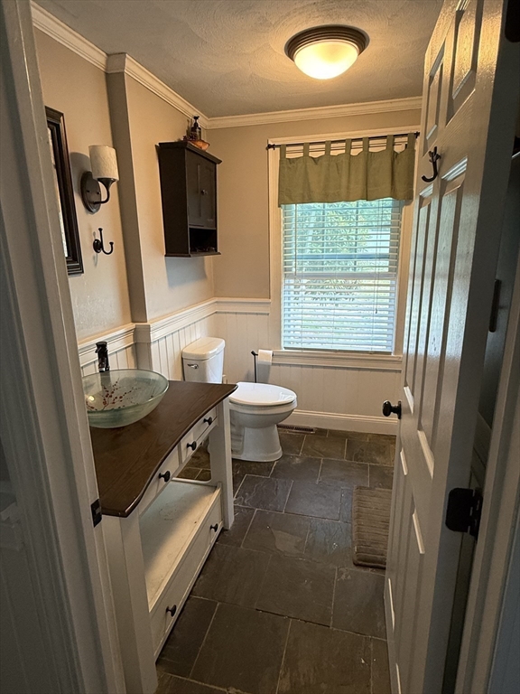13 North Martin Road Amesbury, MA 01913 - Photo 10 of 14