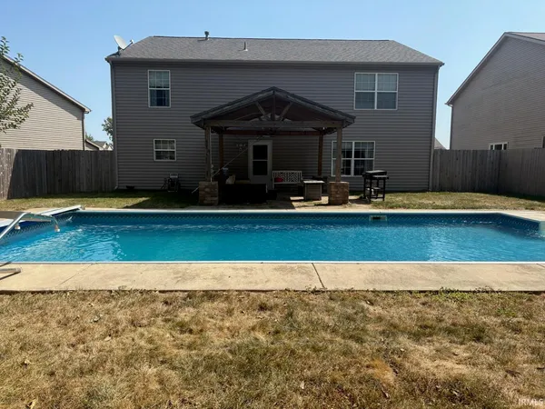 $327,500 | 575 Mesa Drive, Russiaville, IN 46979