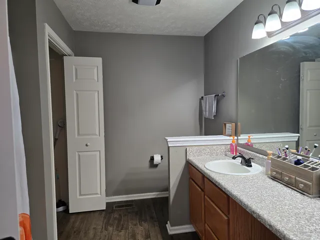 $334,900 | 575 Mesa Drive, Russiaville, IN 46979