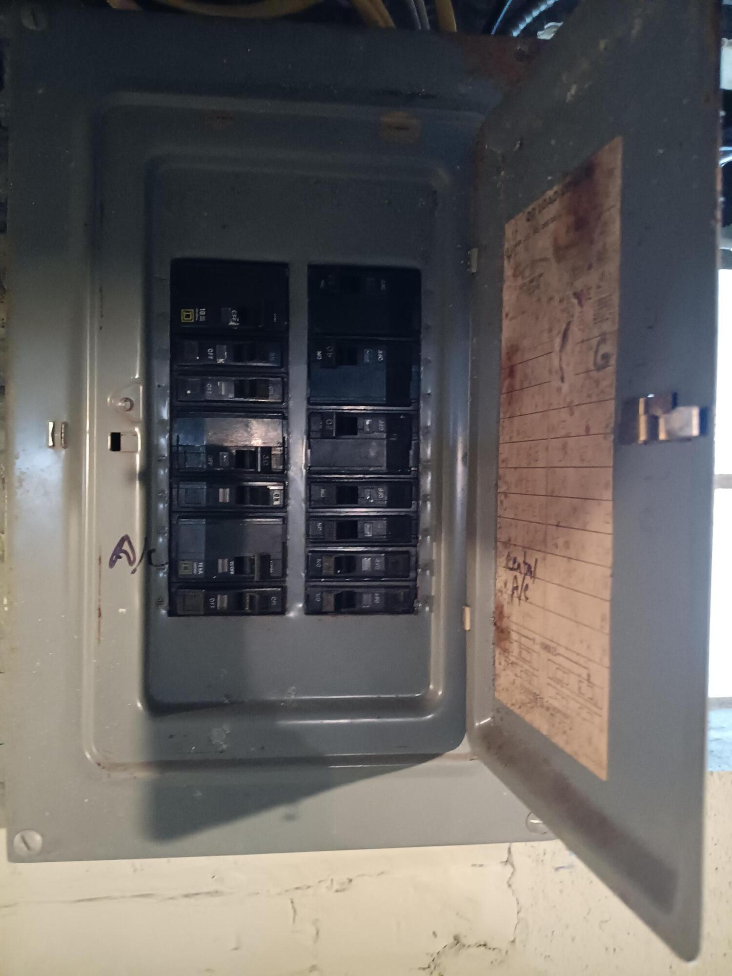 1225 Goold Street Racine, WI 53402 - Photo 15 of 18 Circuit Breakers