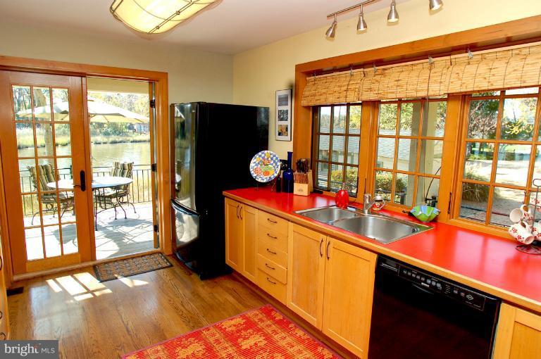 4933 East Chalk Point Road West River, MD 20778 - Photo 5 of 30 Kitchen