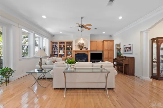 $2,695,000 | 5393 Soundside Drive, Gulf Breeze, FL 32563