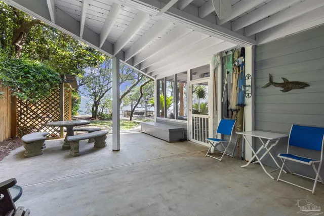 $2,695,000 | 5393 Soundside Drive, Gulf Breeze, FL 32563