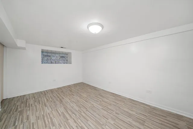 wooden floor in a empty room