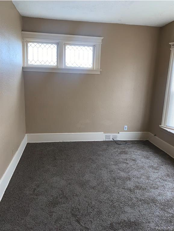 6176 Wabash Street Detroit, MI 48208 - Photo 5 of 14