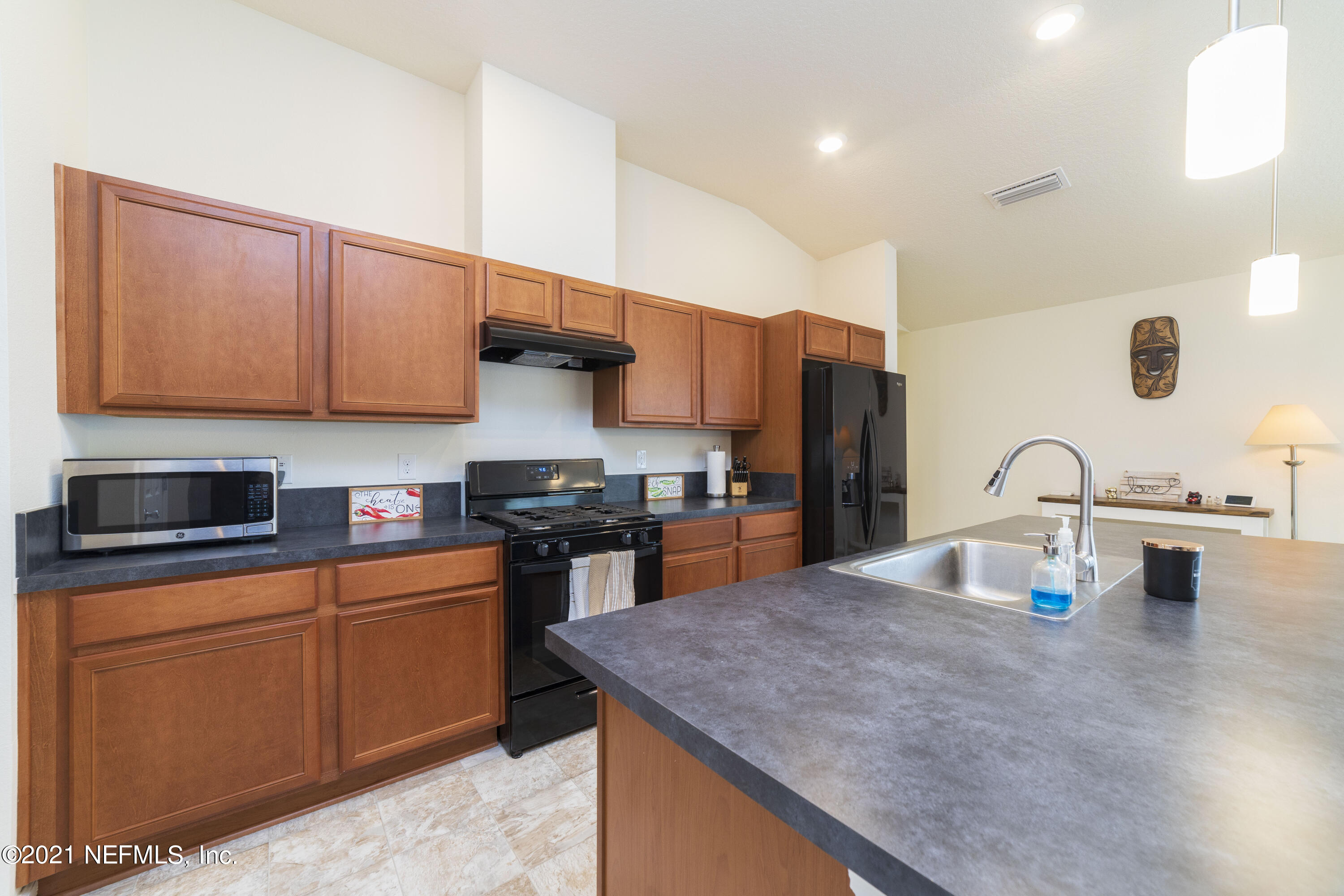 313 Bluejack Lane St. Augustine, FL 32095 - Photo 4 of 51 Kitchen