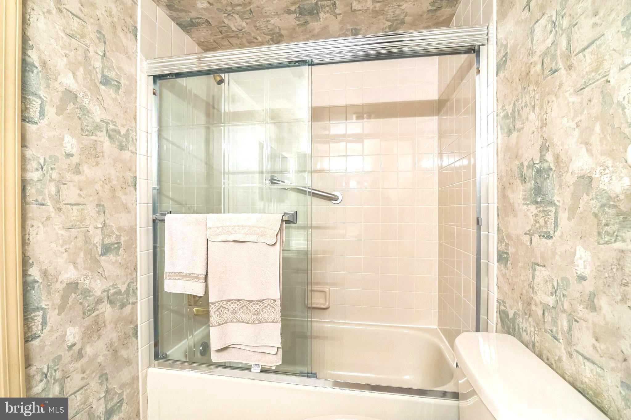 2131 Welsh Road, Unit 311 Philadelphia, PA 19115 - Photo 24 of 27 Gallery Image 24