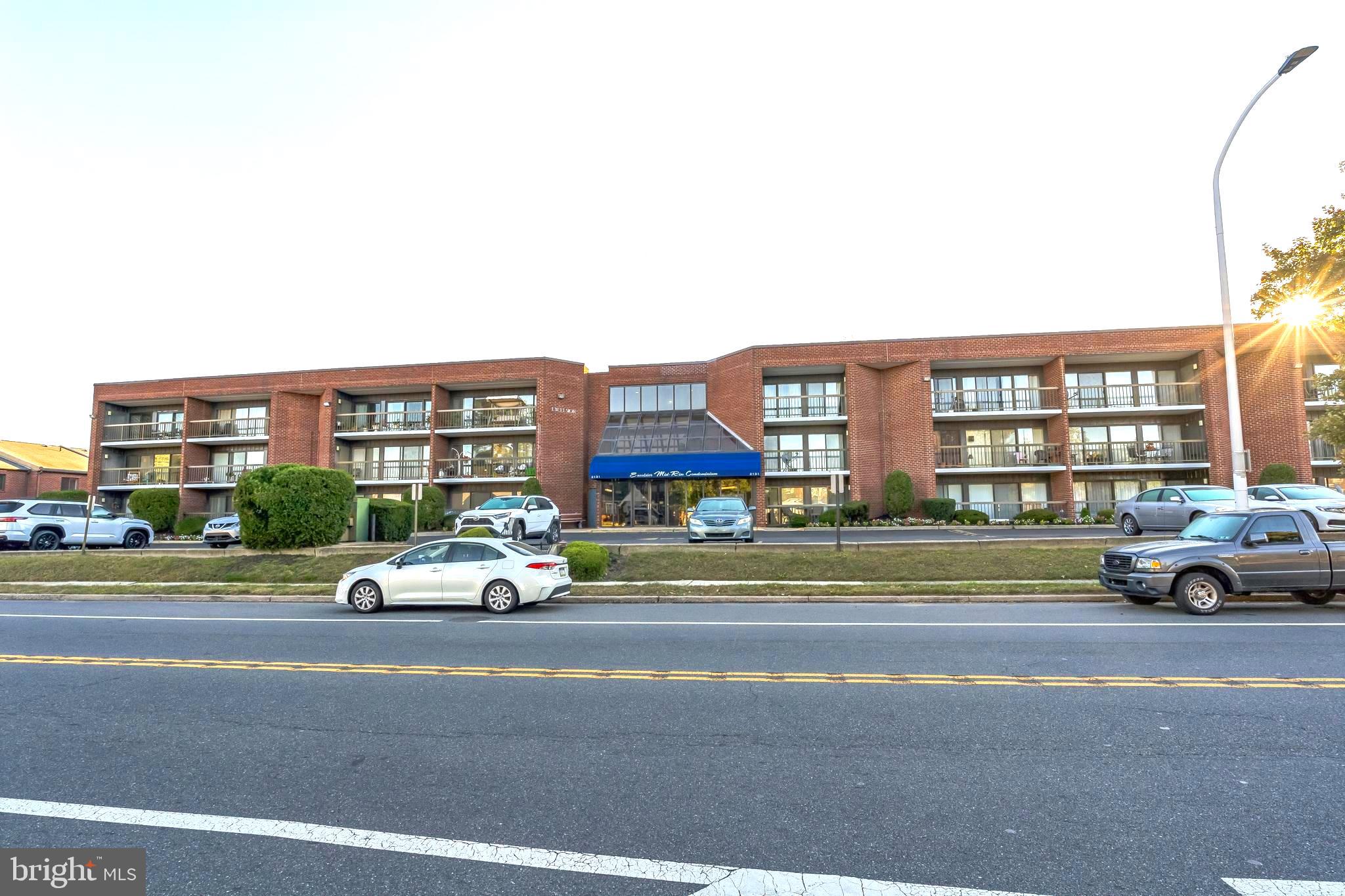 2131 Welsh Road, Unit 311 Philadelphia, PA 19115 - Photo 3 of 27 Gallery Image 3