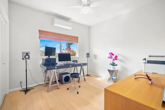 $1,410,000 | 73-4368 Kapuahi Street, Kailua-Kona, HI 96740