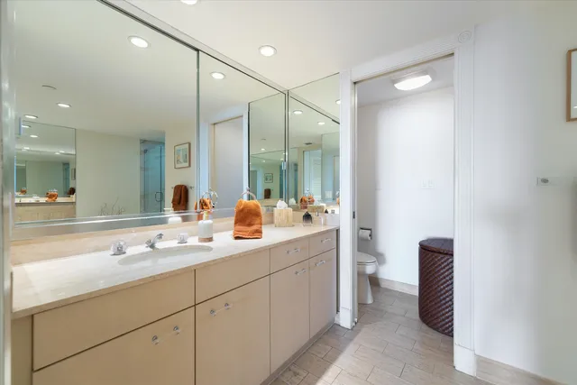 $1,575,000 | 525 South Flagler Drive, Unit 19B, West Palm Beach, FL 33401