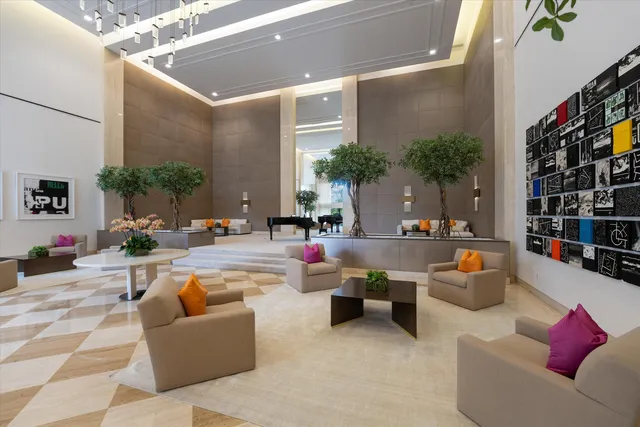 $1,575,000 | 525 South Flagler Drive, Unit 19B, West Palm Beach, FL 33401