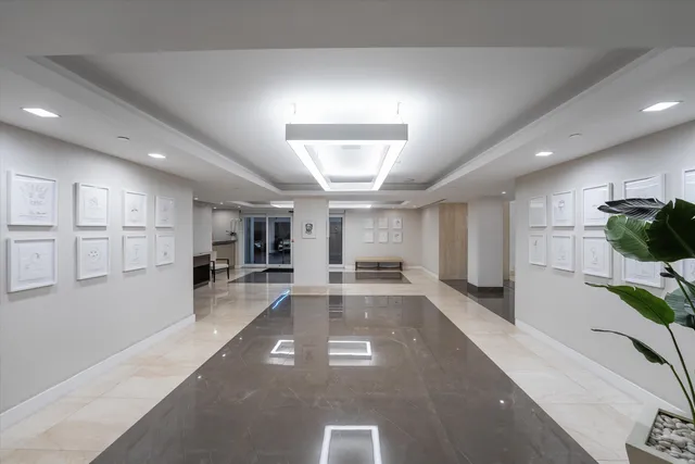 $1,575,000 | 525 South Flagler Drive, Unit 19B, West Palm Beach, FL 33401